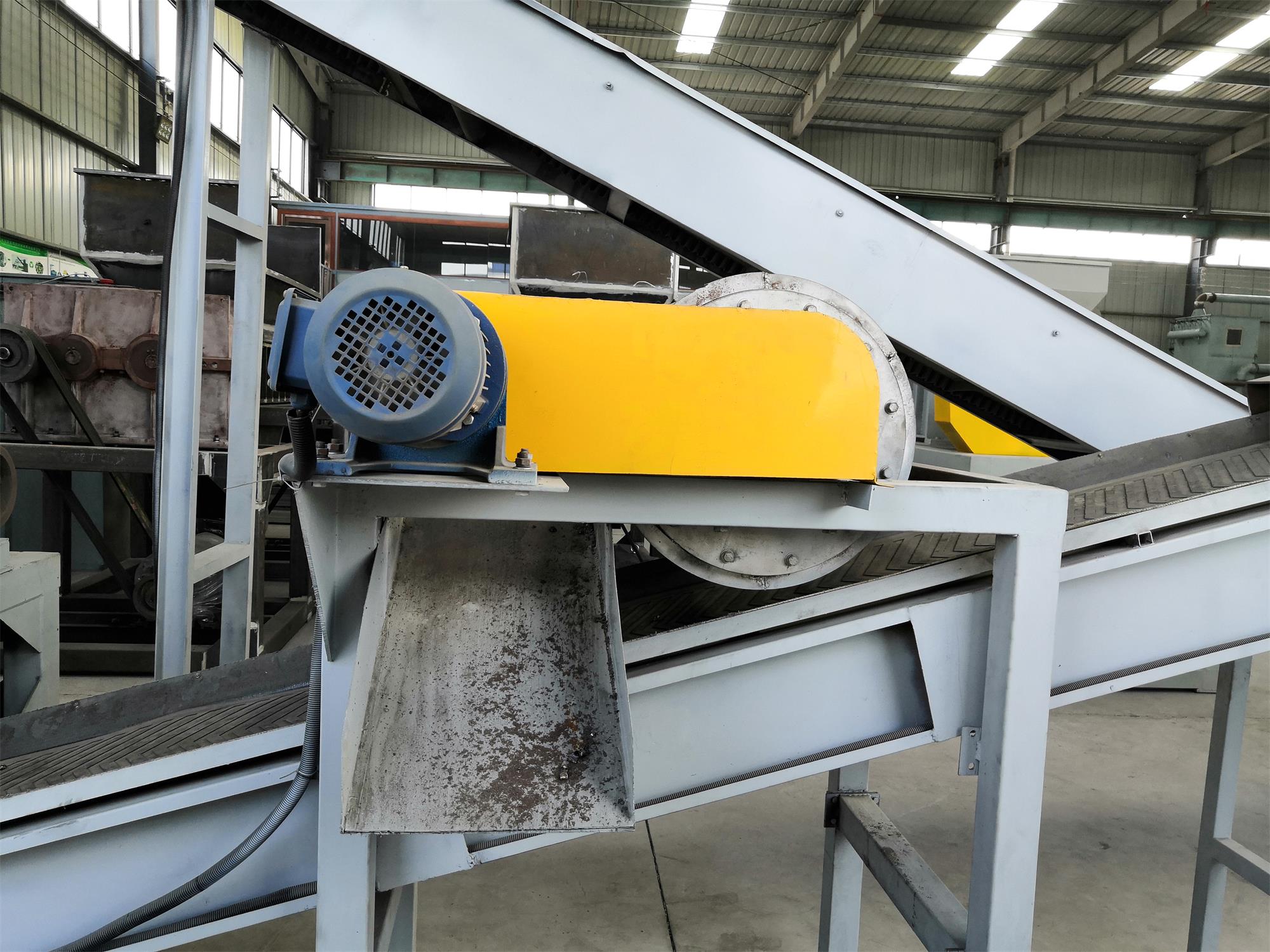 磁選機(jī),干濕磁選機(jī),小型磁選機(jī)設(shè)備