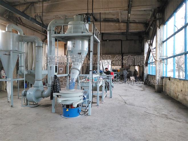 國(guó)外客戶輪胎設(shè)備試機(jī)圖