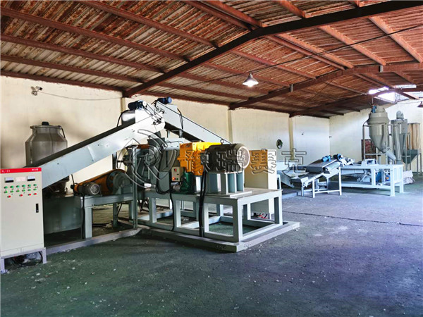 全自動(dòng)輪胎回收設(shè)備生產(chǎn)線試機(jī)視頻